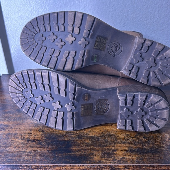 Lucky Brand Declann Fur Lined Slip-on Ankle
Bootie Size 8 1/2 - Picture 5 of 6